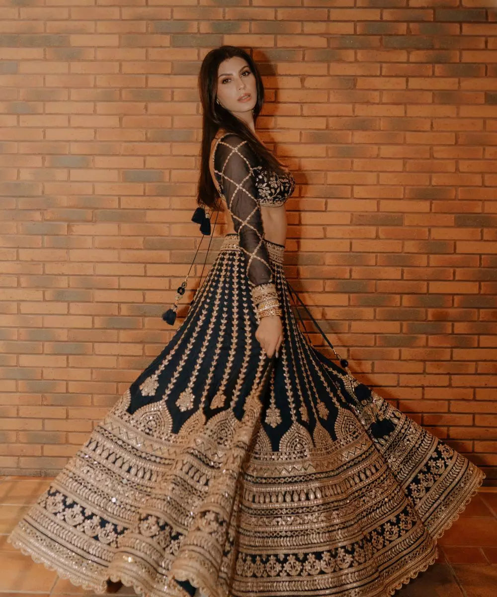 GOPI VAID - Elnaaz Lehenga Set - Celeb