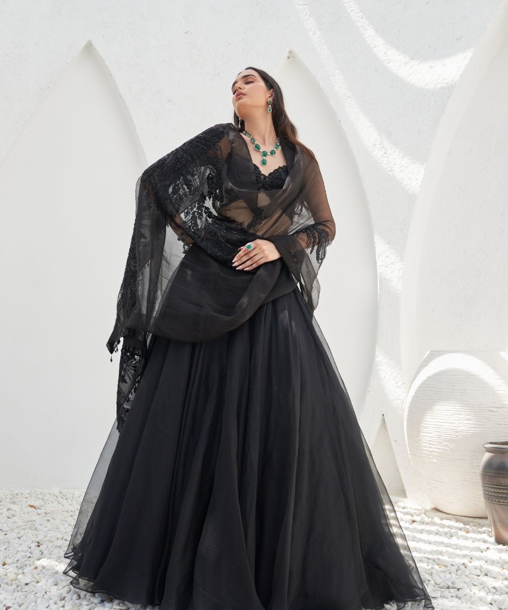 MAHIMA MAHAJAN- Aafia