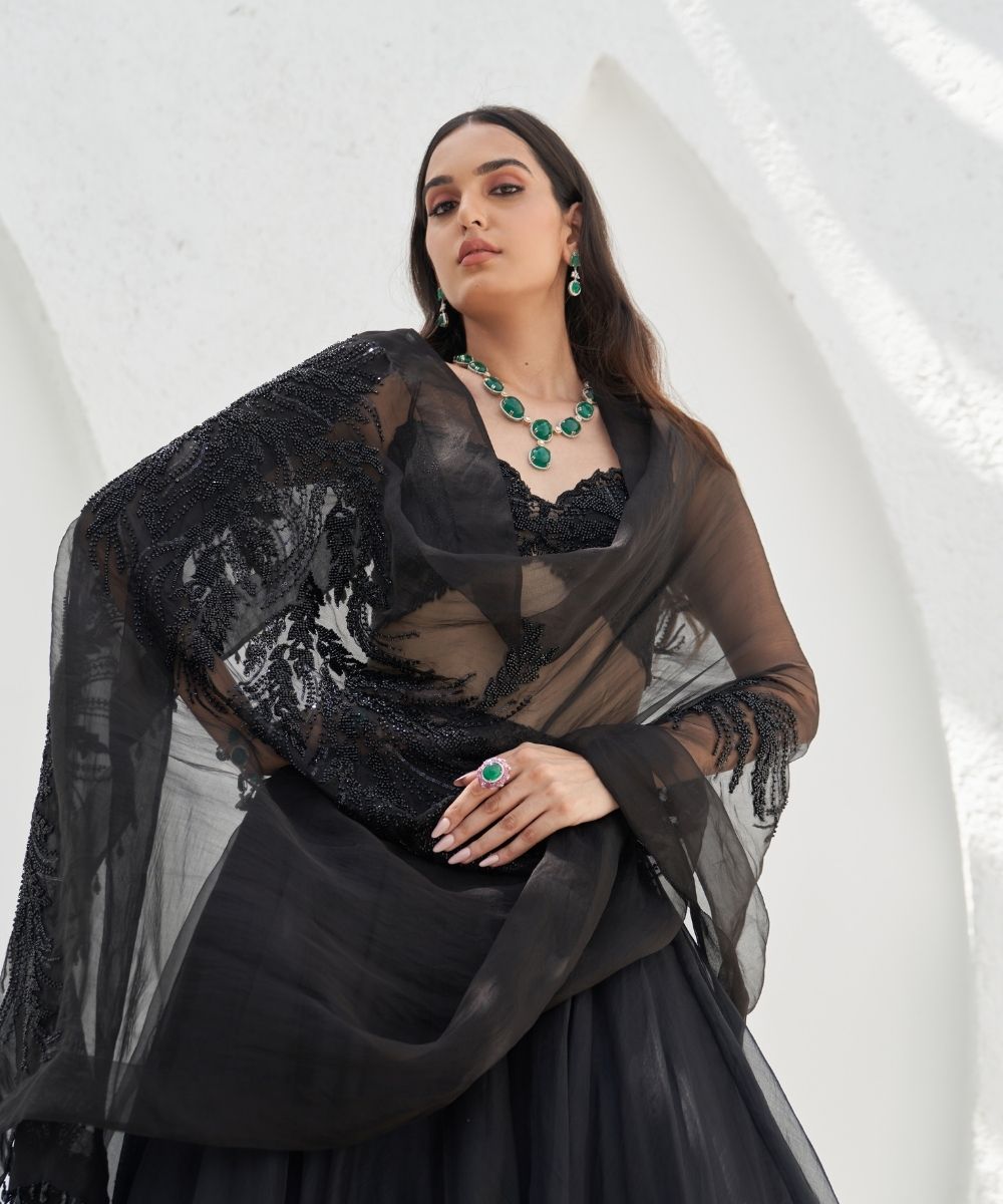 MAHIMA MAHAJAN- Aafia