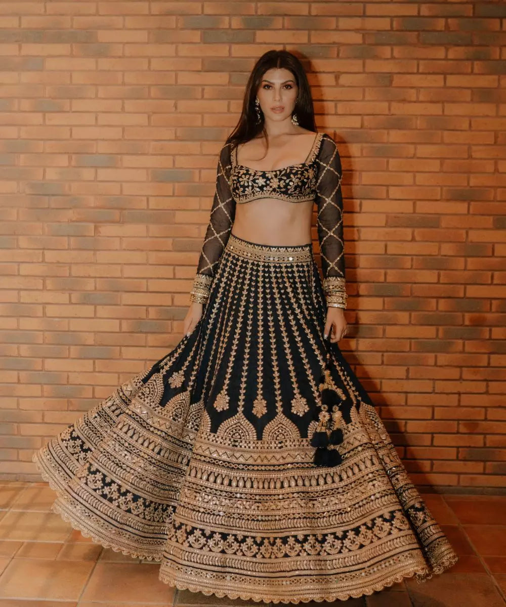 GOPI VAID - Elnaaz Lehenga Set - Celeb