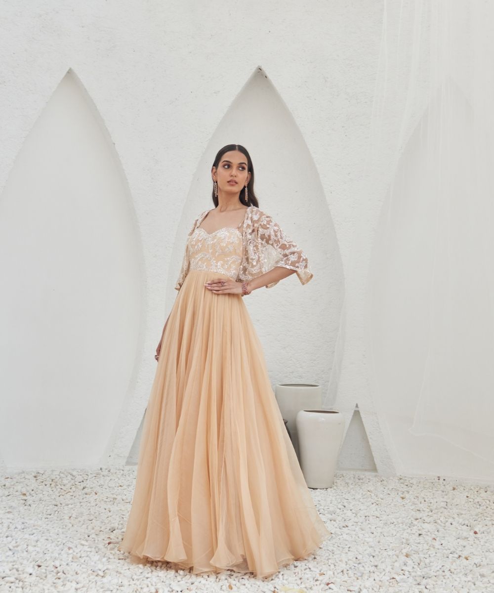 MAHIMA MAHAJAN- Sabira