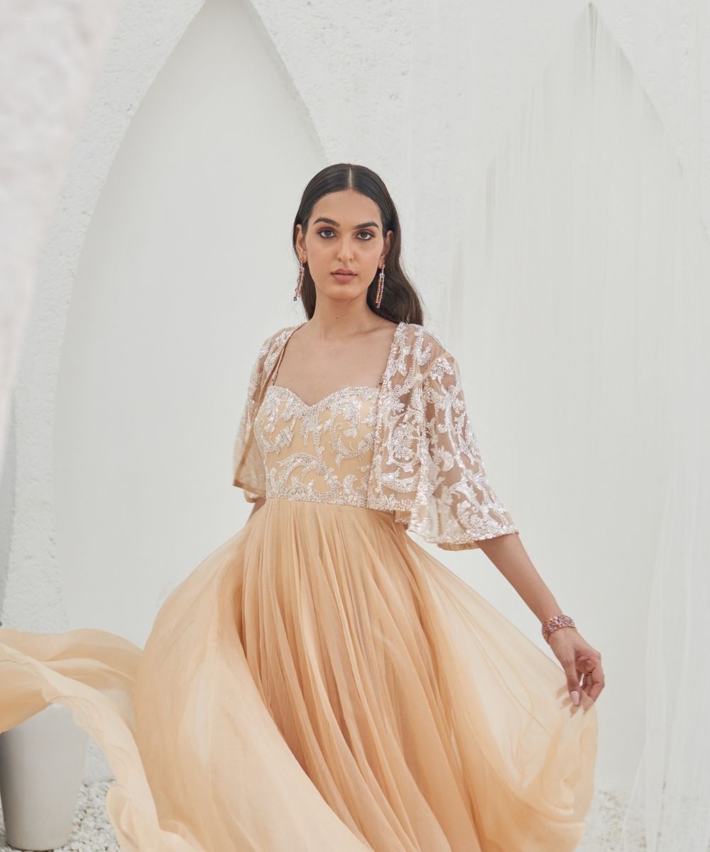 MAHIMA MAHAJAN- Sabira