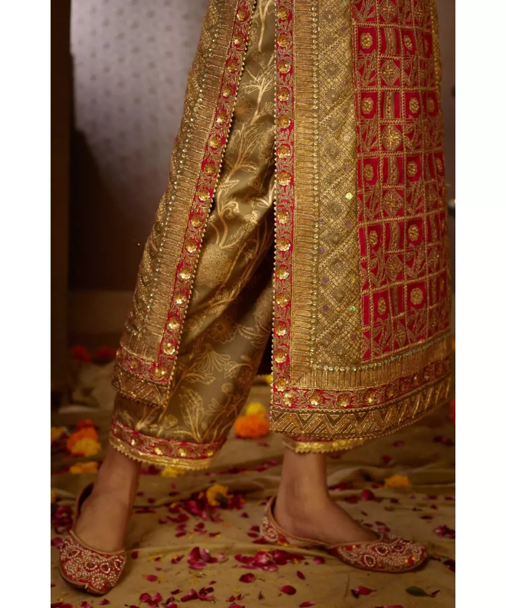 MOLEDRO - Purvi Kurta Set  Grey Kurta Pant wih pink panels