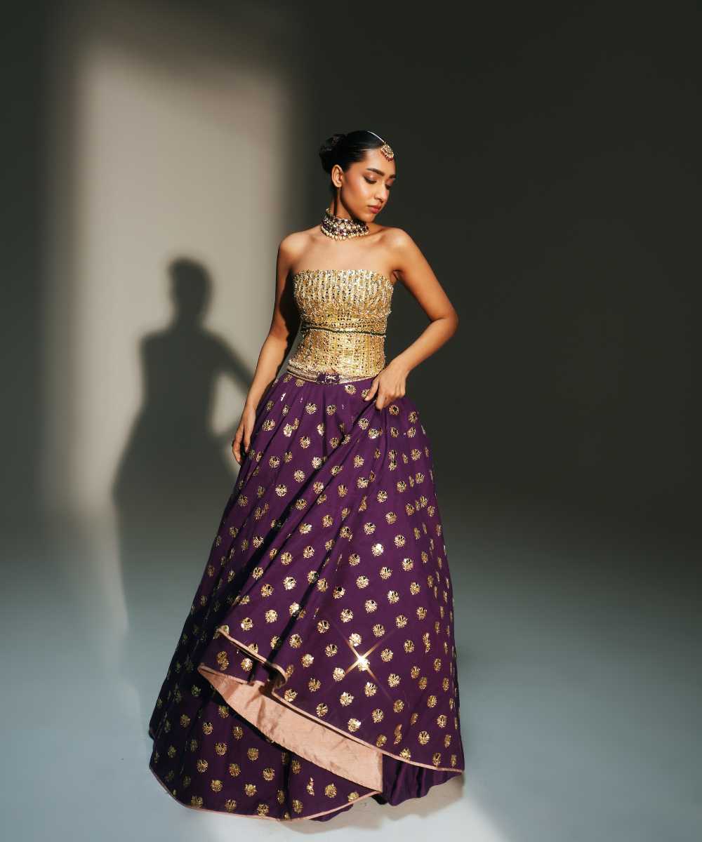 BINDIYA - HAND EMBROIERED BOOTI LEHENGA WITH GOLDEN CORSET AND DUPATTA- Mehfil by Mahima Mahajan
