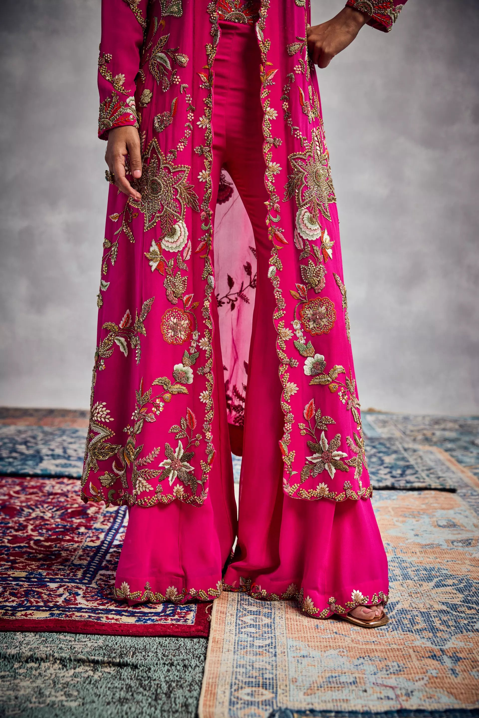 AMAN TAKYAR - Lehenga Set