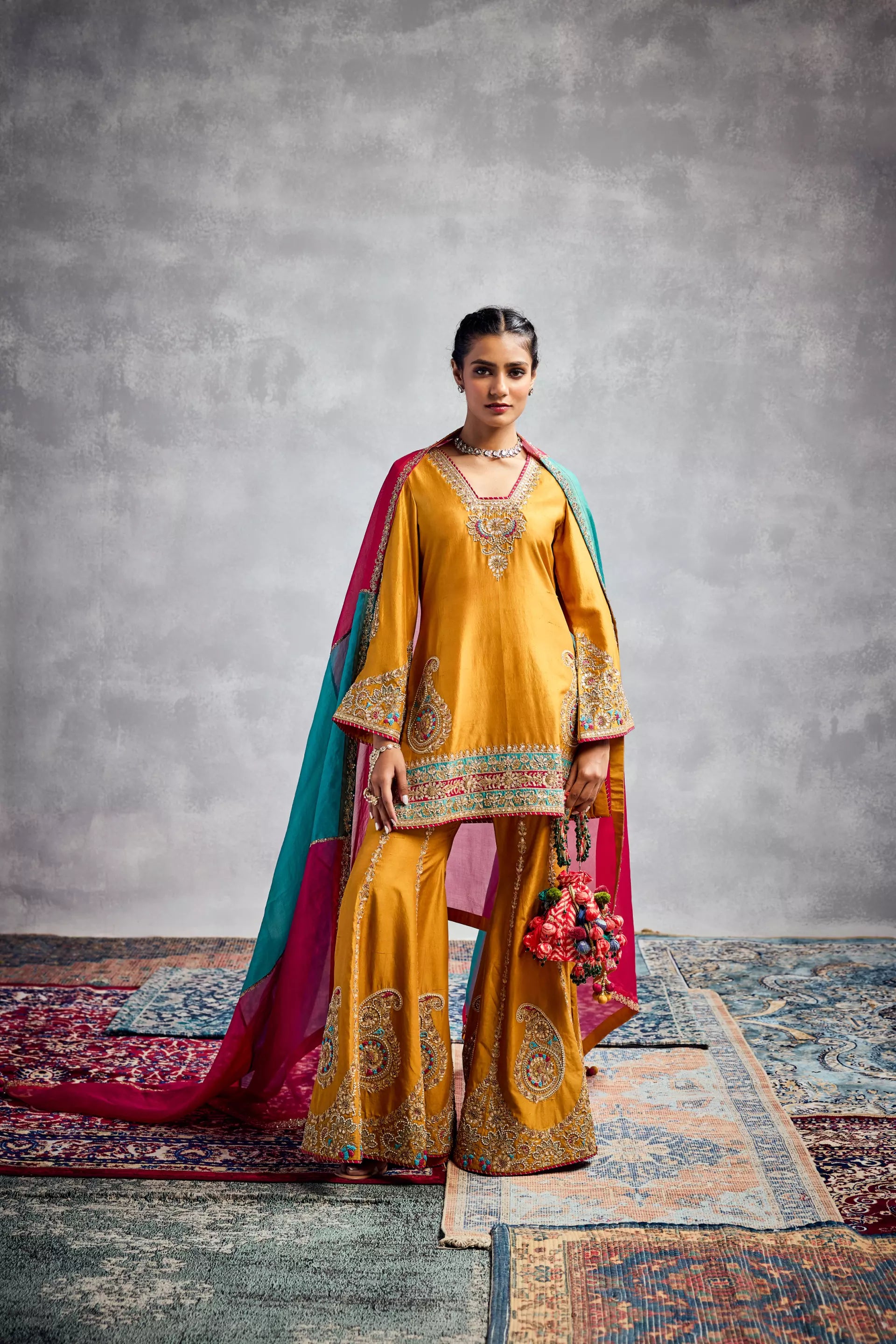 AMAN TAKYAR - Kurta Pant Set