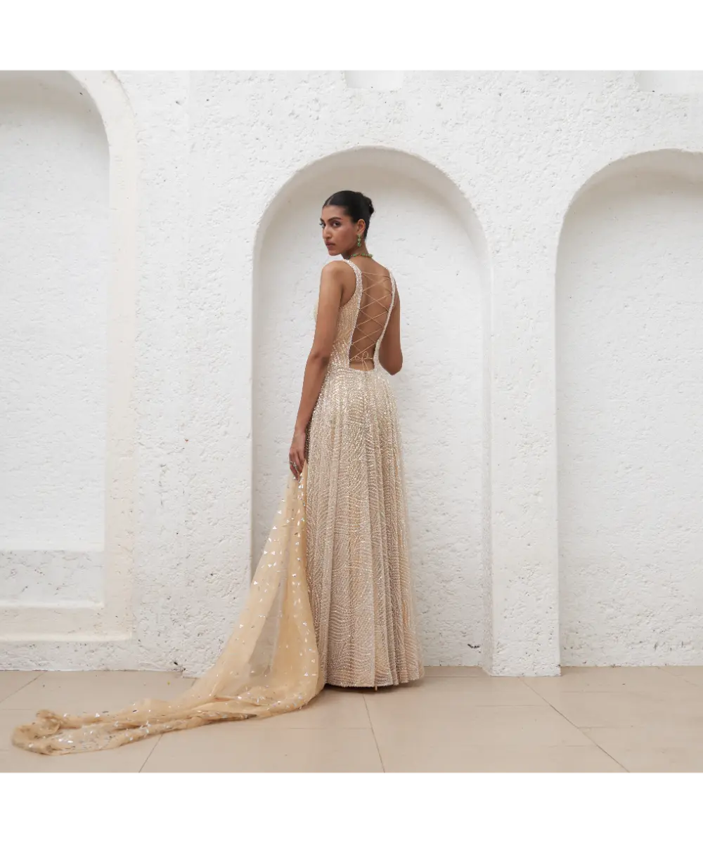 MAHIMA MAHAJAN- Dabira