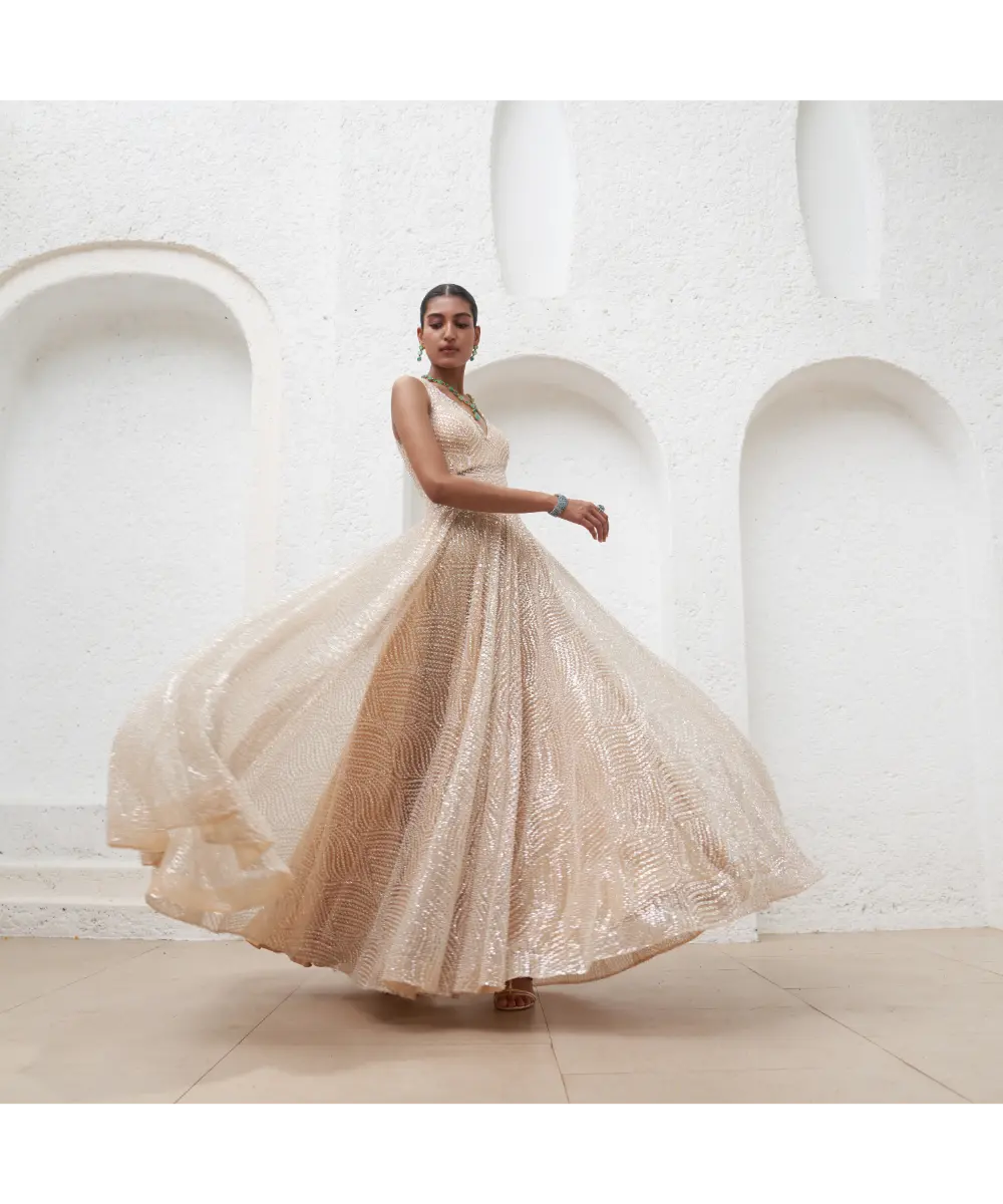 MAHIMA MAHAJAN- Dabiri