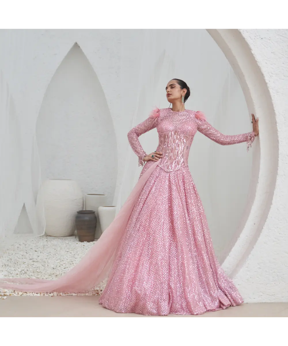 MAHIMA MAHAJAN- Zaama