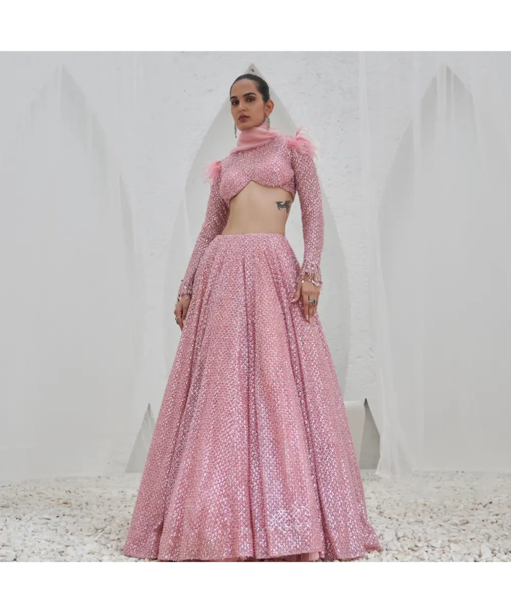 MAHIMA MAHAJAN- Pari