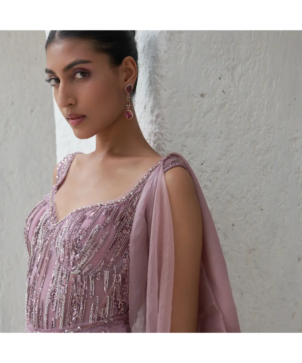 MAHIMA MAHAJAN- Raina