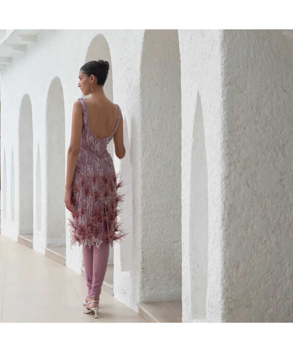 MAHIMA MAHAJAN- Raina