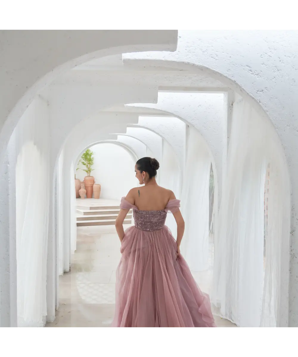 MAHIMA MAHAJAN- Raqia