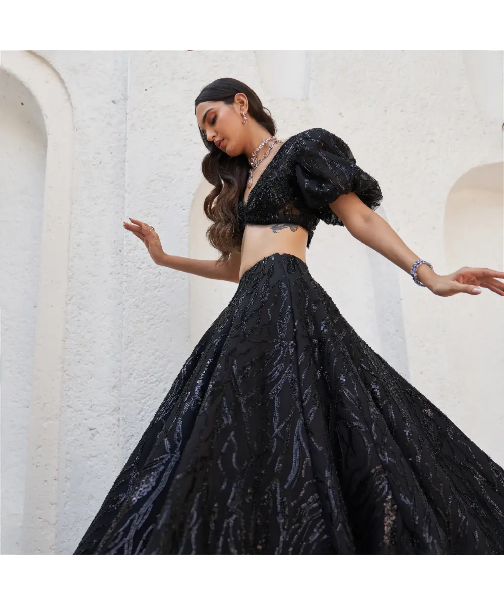 MAHIMA MAHAJAN- Aafa