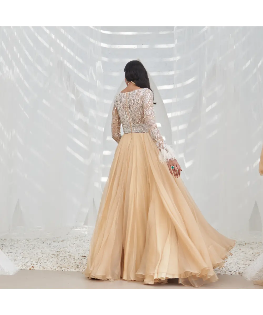 MAHIMA MAHAJAN- Baana