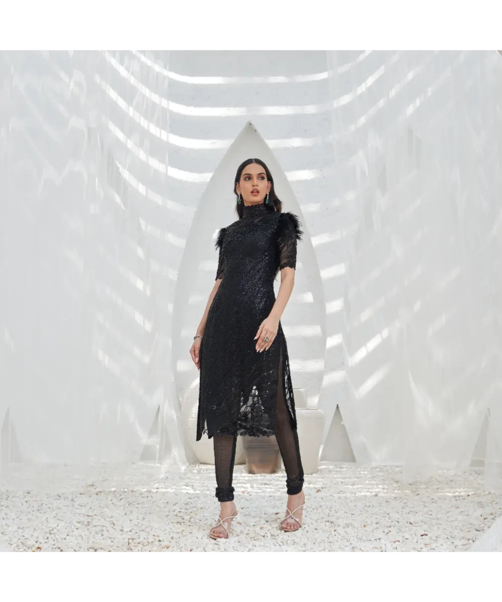 MAHIMA MAHAJAN- Abida