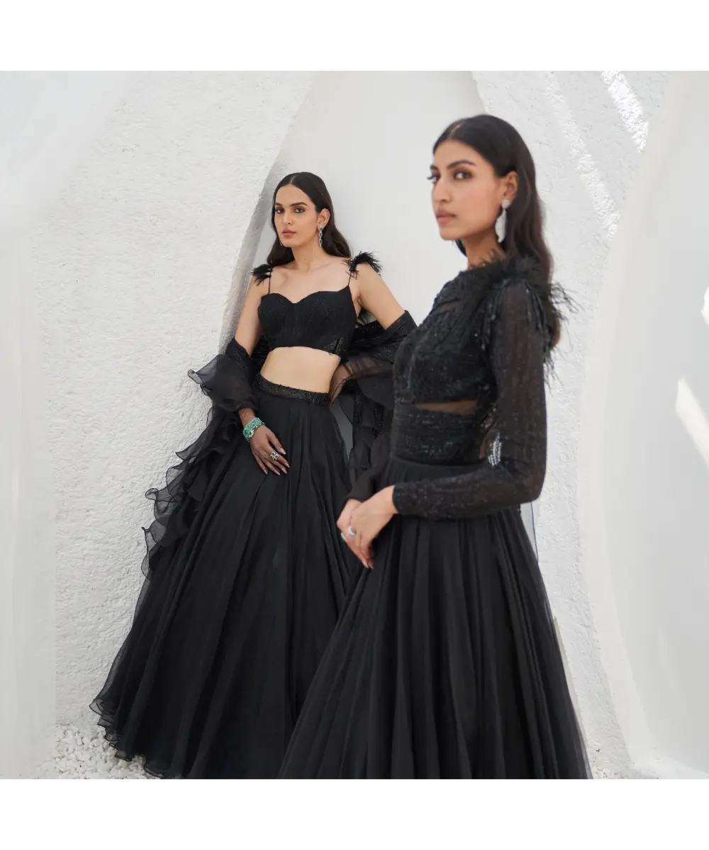 MAHIMA MAHAJAN- Aafreen