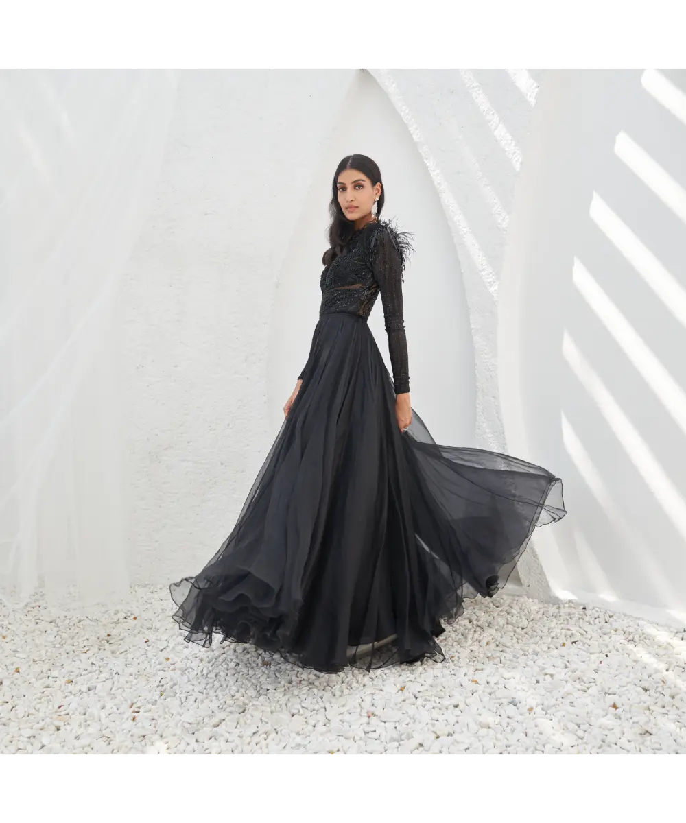 MAHIMA MAHAJAN- Adila