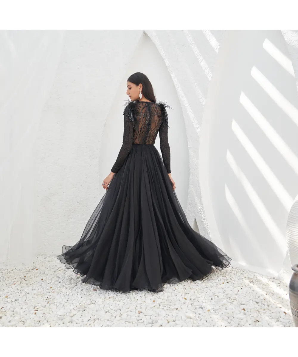 MAHIMA MAHAJAN- Adila