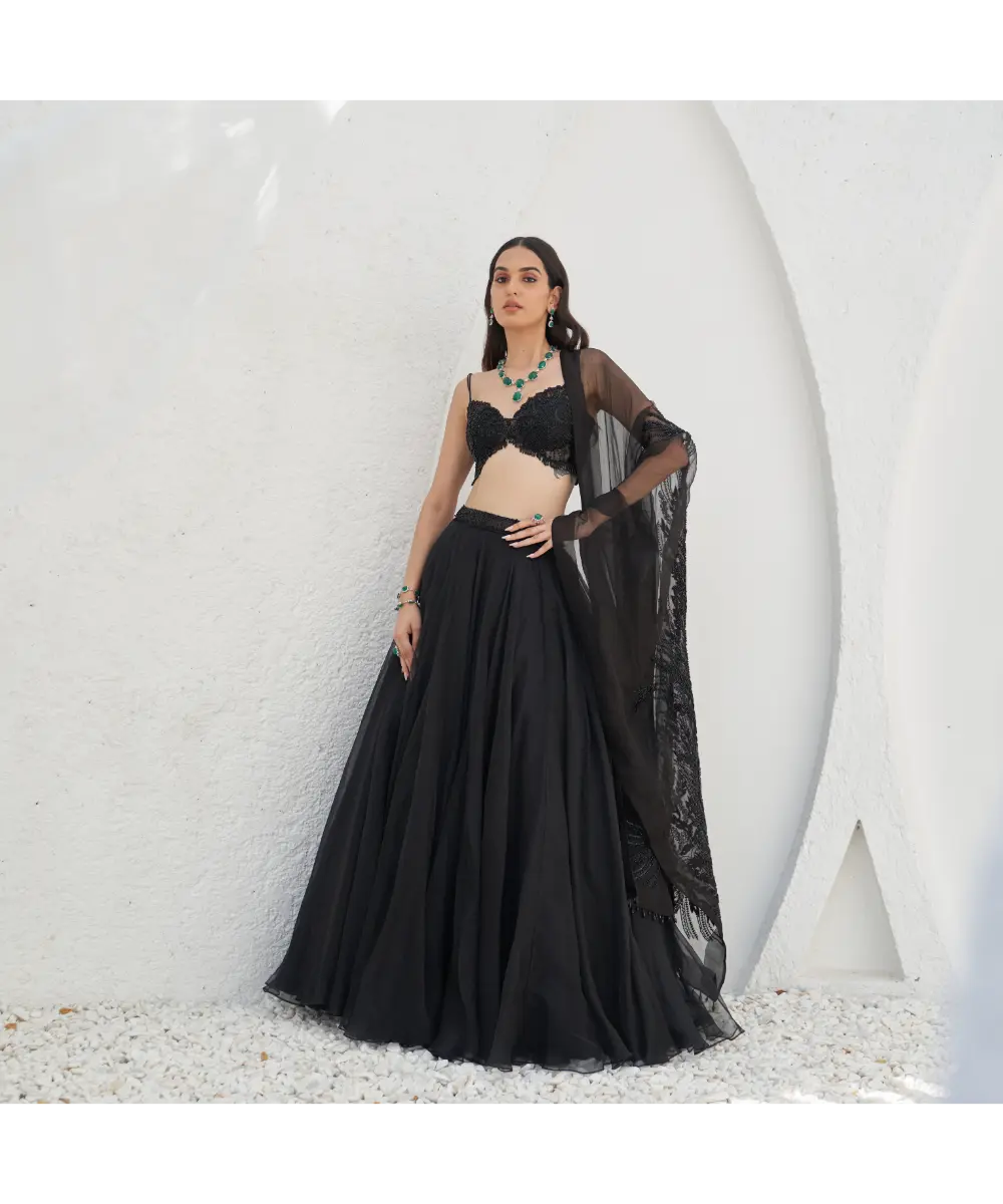 MAHIMA MAHAJAN- Aafia