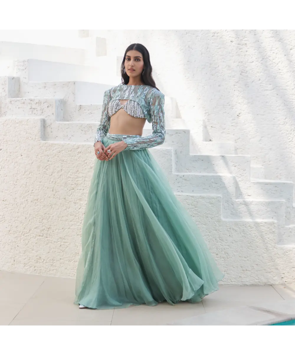 MAHIMA MAHAJAN- Janam