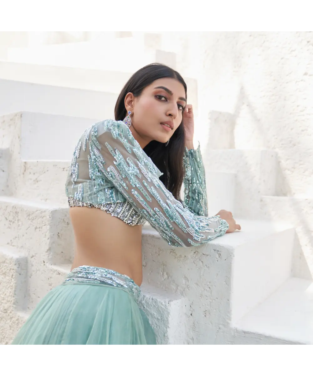 MAHIMA MAHAJAN- Janam