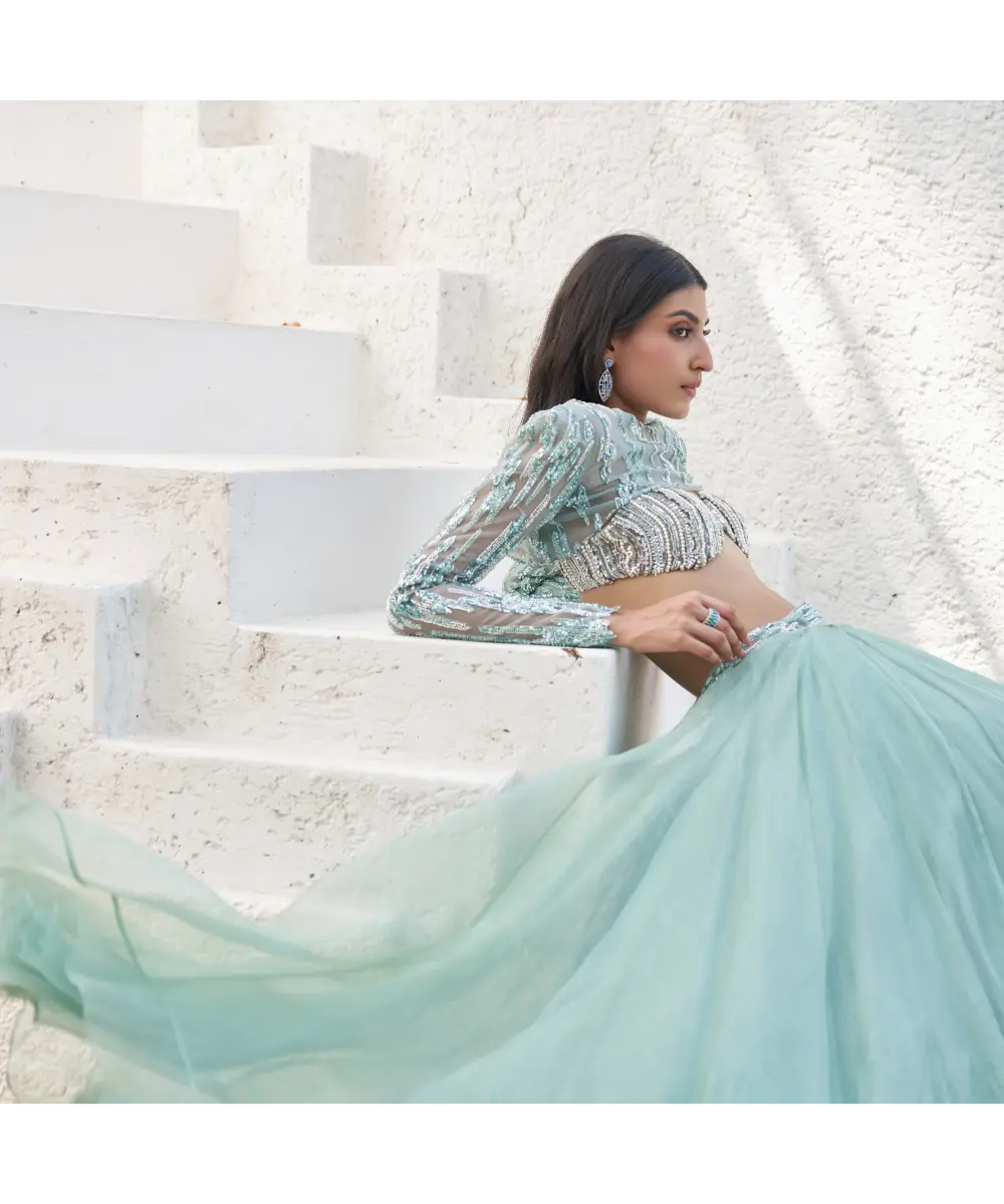 MAHIMA MAHAJAN- Janam