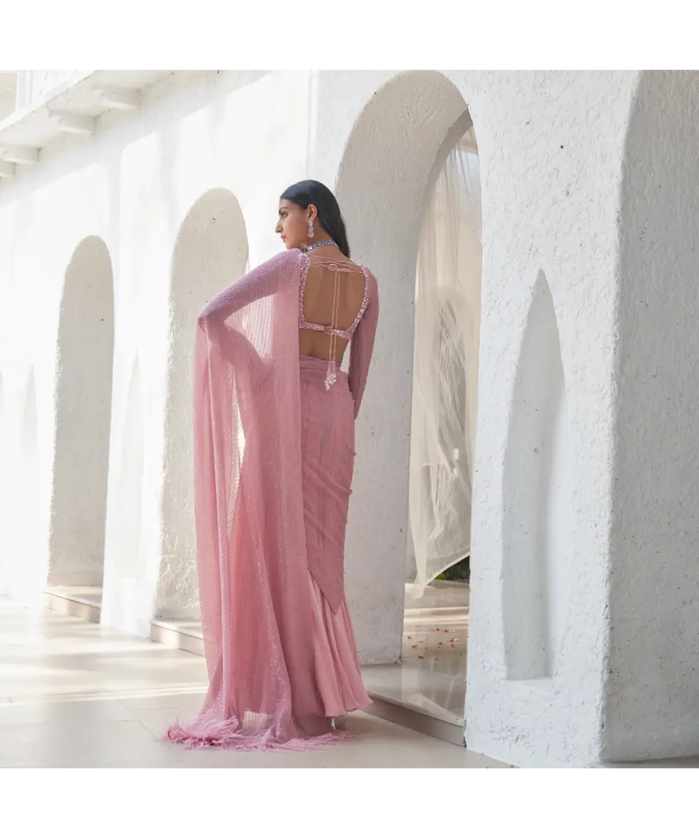 MAHIMA MAHAJAN- Zadi