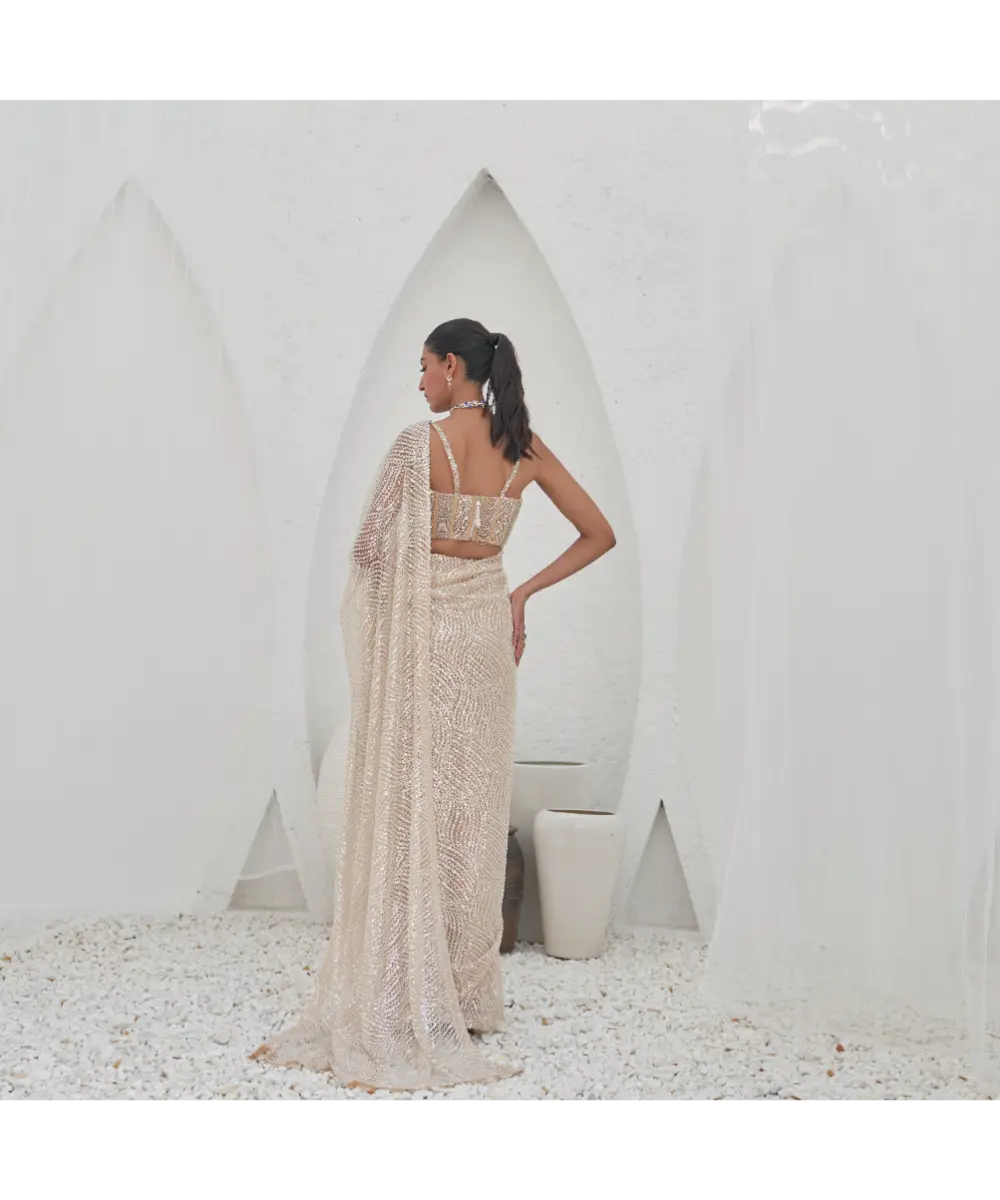 MAHIMA MAHAJAN- Kaynaat