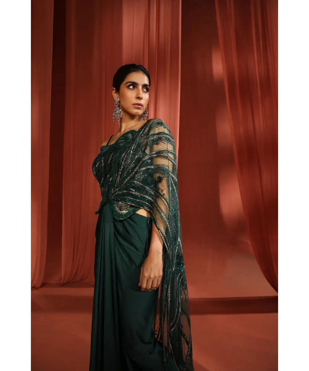 ADAARA COUTURE - Green Binding Saree