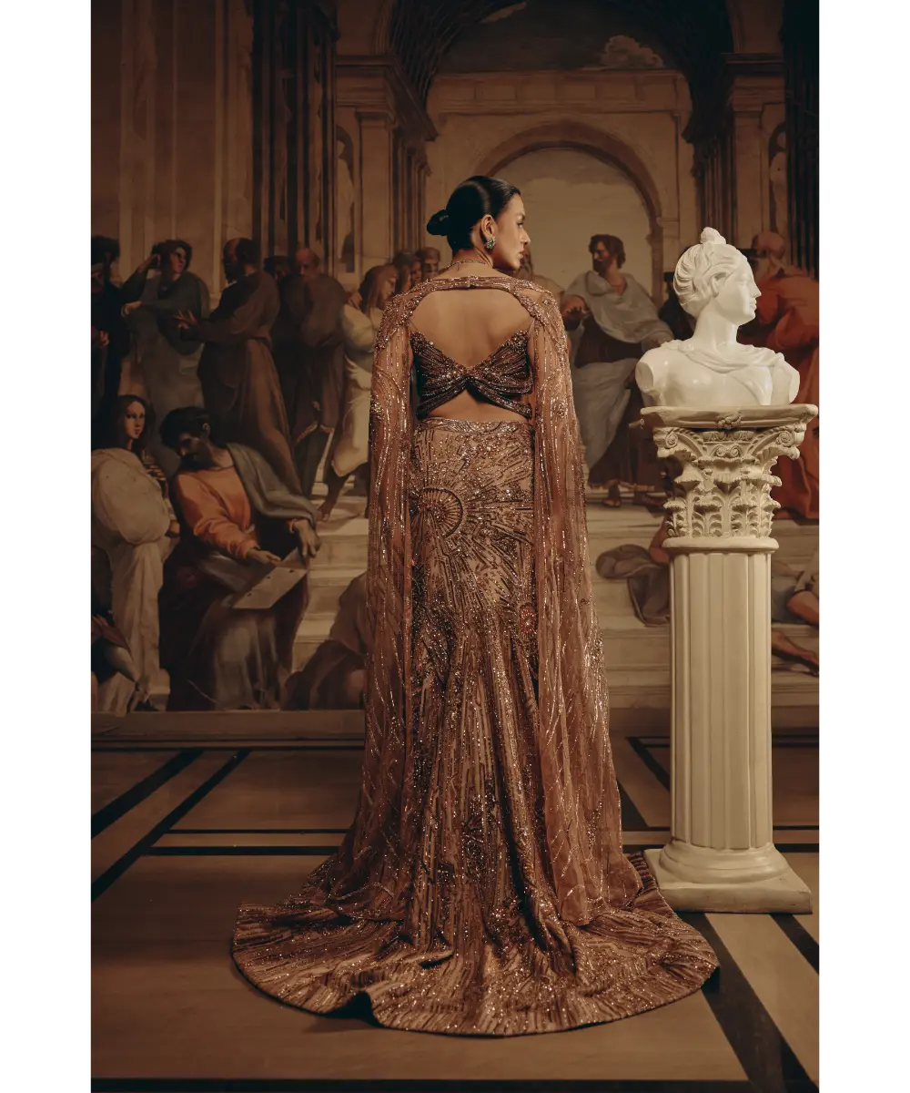 ADAARA COUTURE - Golden radiance ensemble