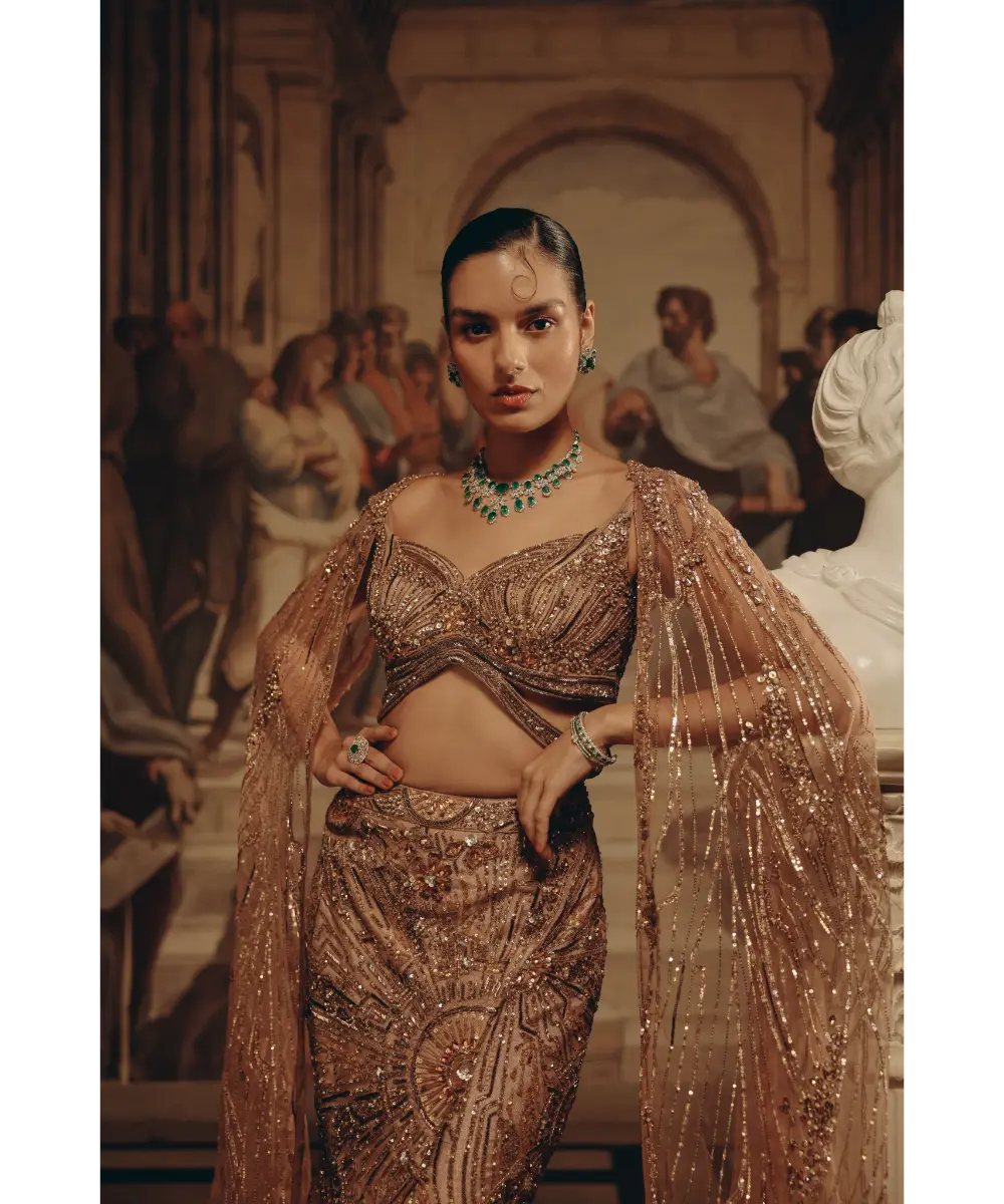 ADAARA COUTURE - Golden radiance ensemble