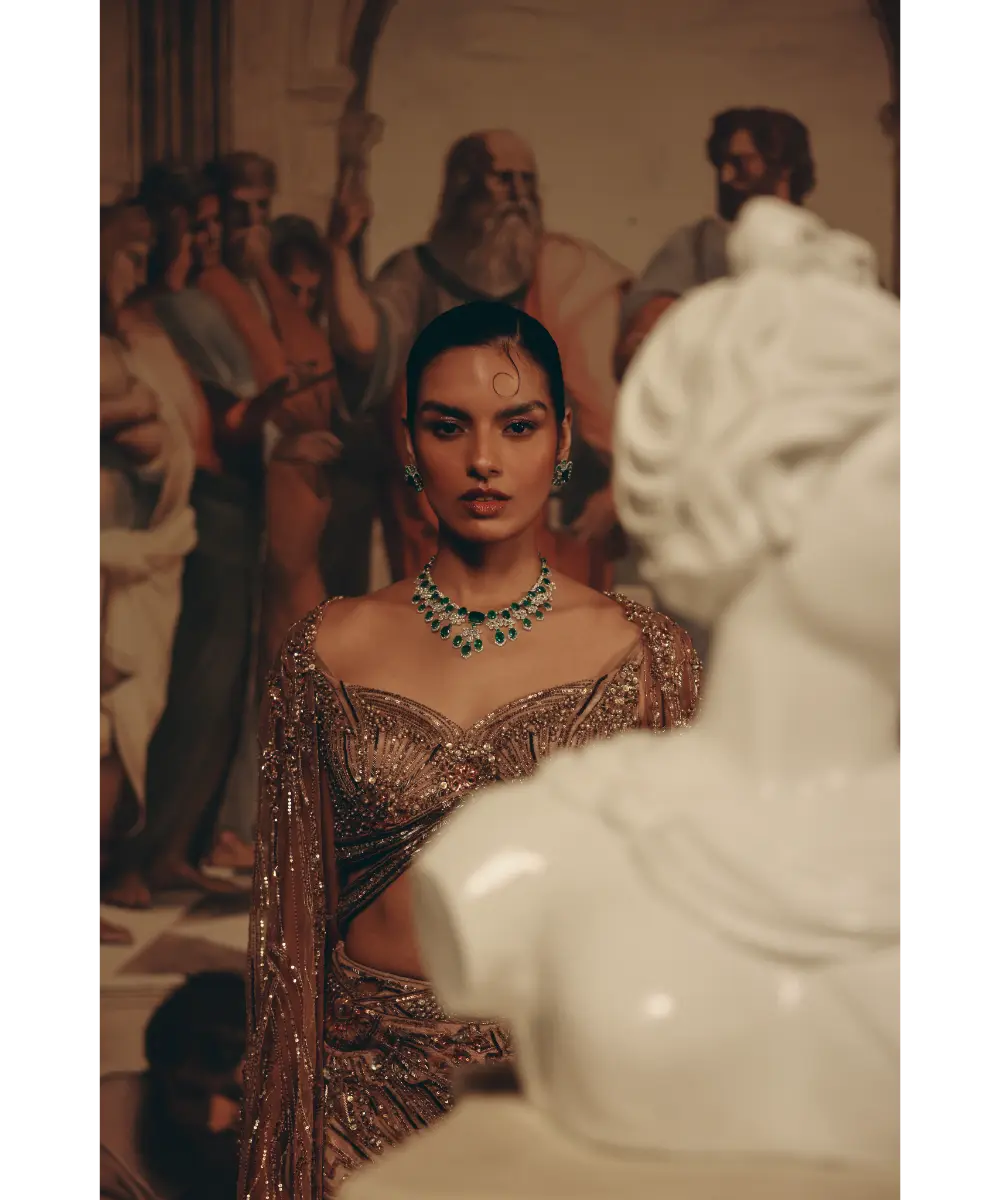 ADAARA COUTURE - Golden radiance ensemble