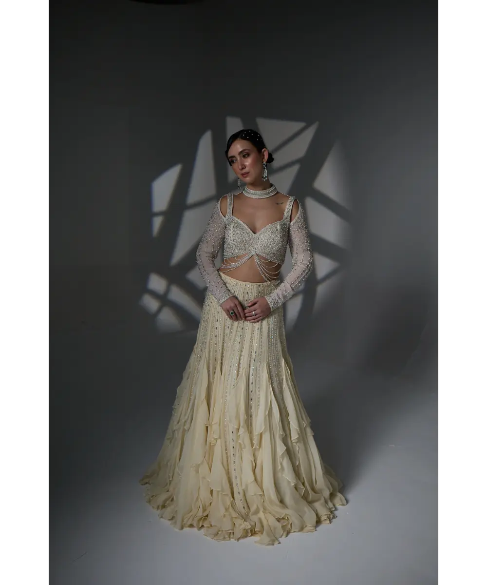 Beatrice Lahenga set