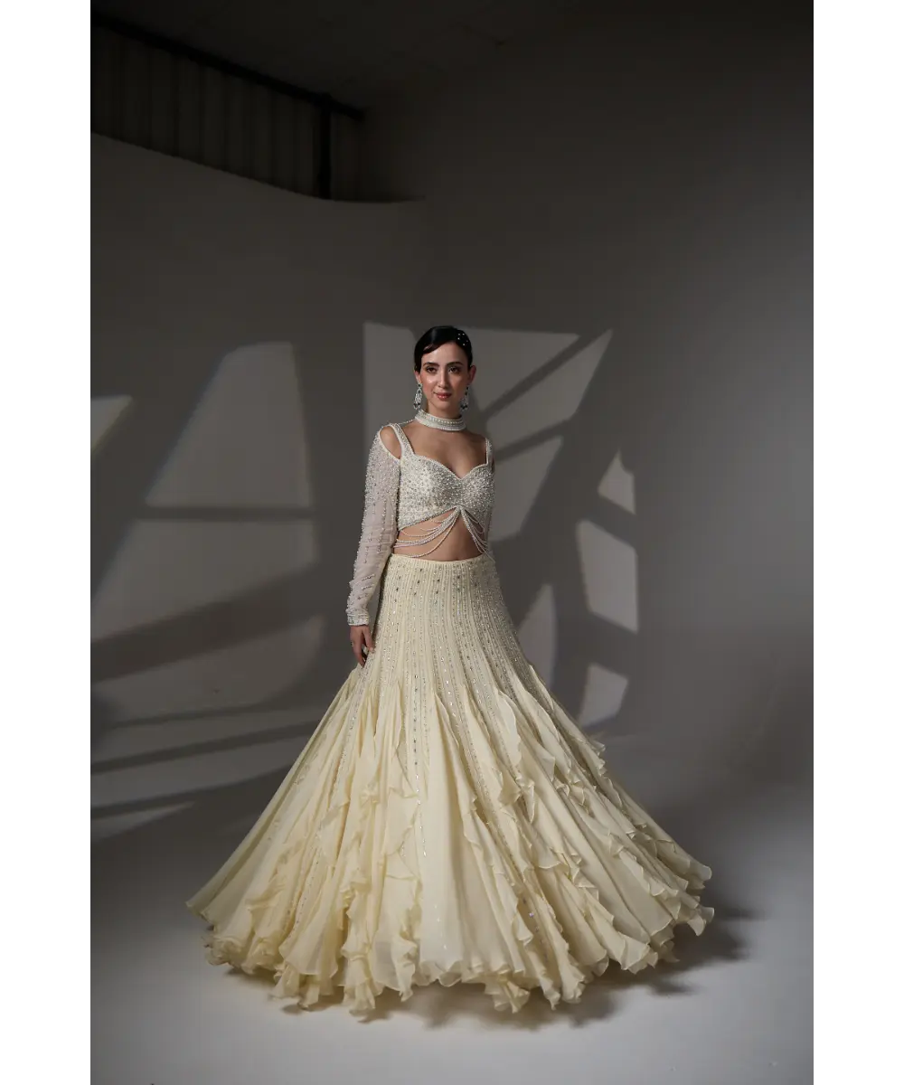 Beatrice Lahenga set