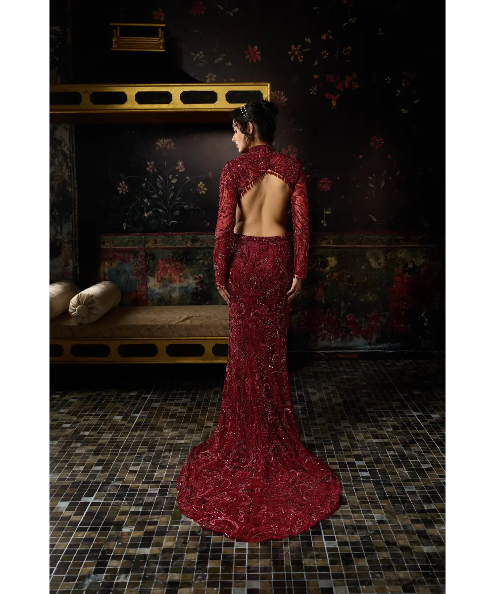 DIYARAJVVIR - MAROON EMBELLISHED TRAIL SKIRT SET