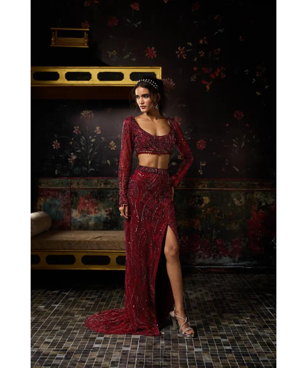 MAROON EMBELLISHED TRAIL SLIT SKIRT SET
