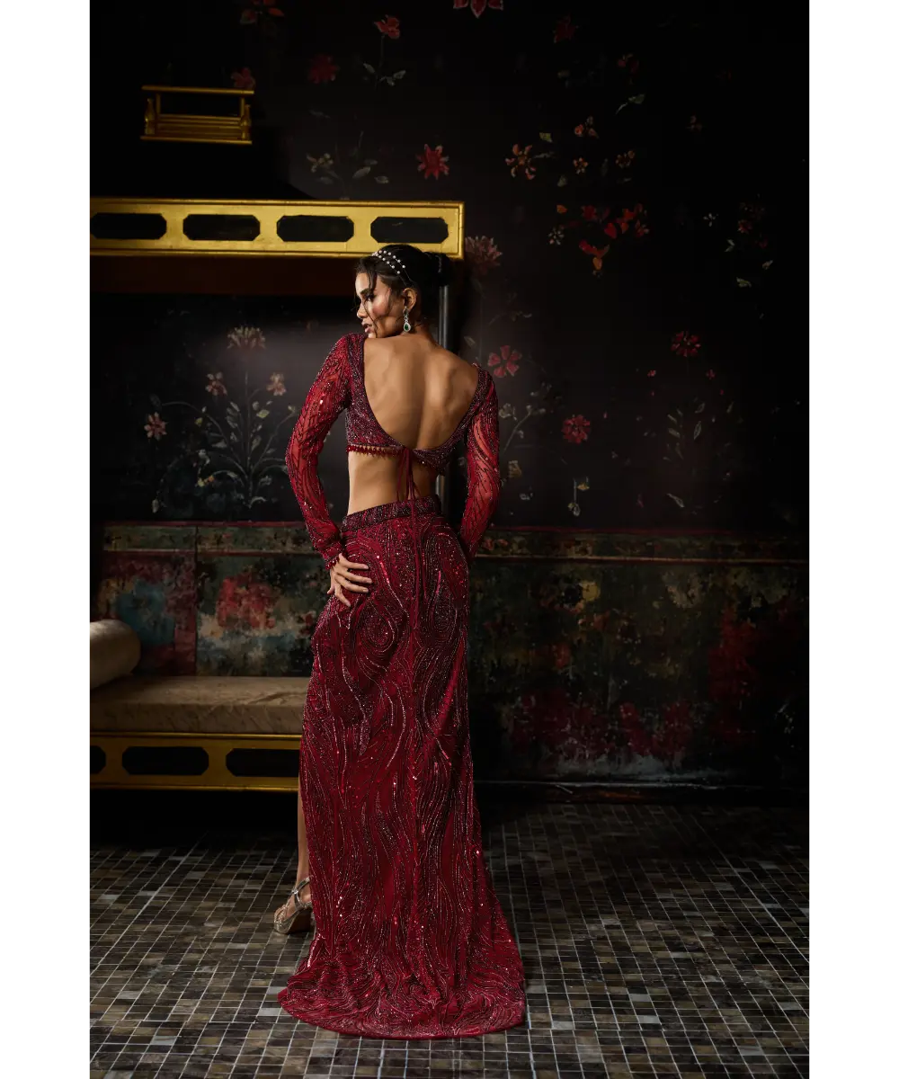 MAROON EMBELLISHED TRAIL SLIT SKIRT SET