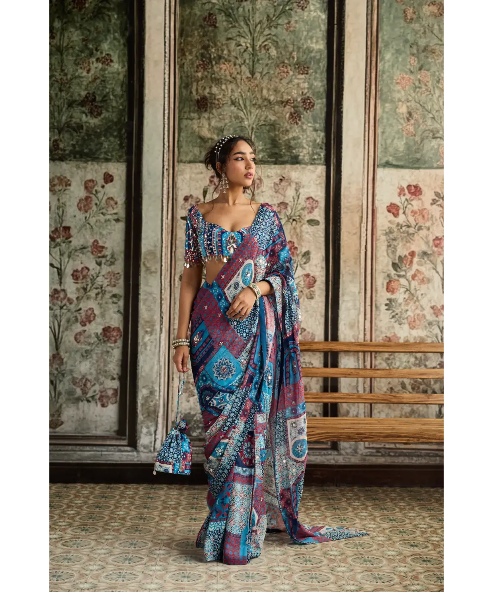 DIYARAJVVIR - Teal Print and Highlighted Pre-Draped Classic Saree Set
