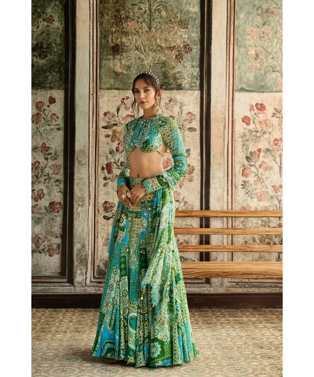 DIYARAJVVIR - Aqua Print and Highlighted Ruched Blouse Mermaid Skirt Set