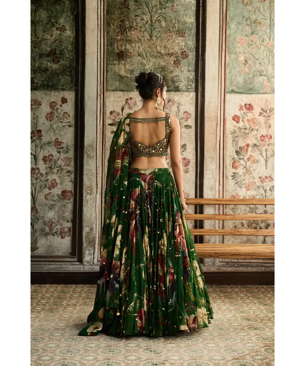 DIYARAJVVIR - Green Floral Print and Highlighted Lehenga Set