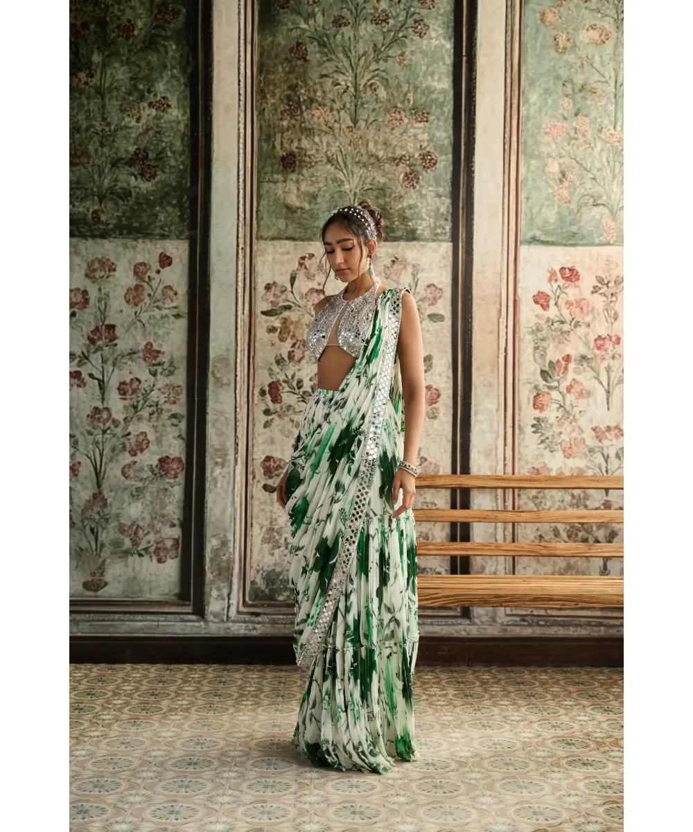 IVORY & GREEN FLORAL PRINT AND HIGHLIGHTED BORDER SKIRT SAREE SET