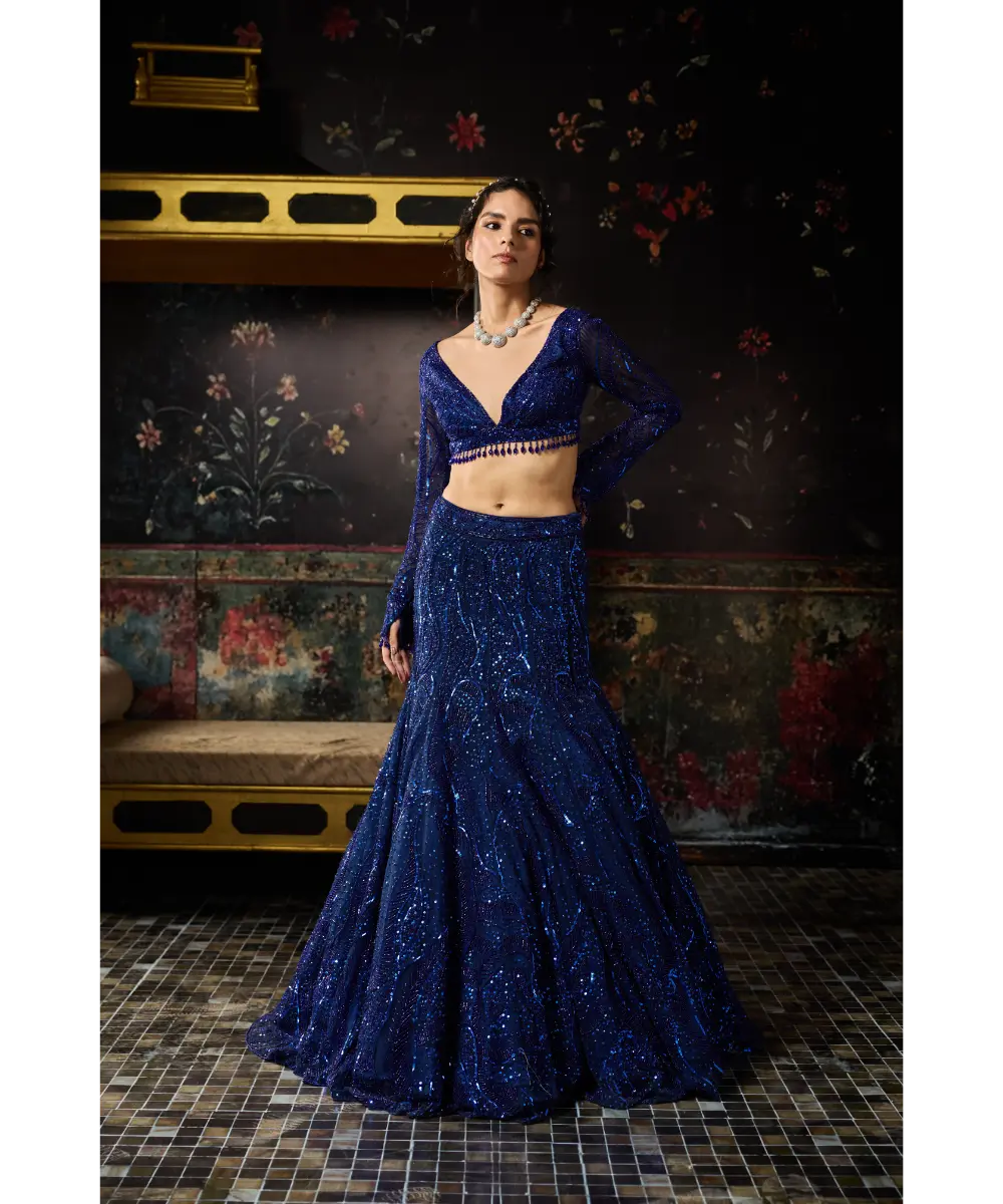 DIYARAJVVIR - ELECTRIC BLUE EMBELLISHED MERMAID SKIRT SET