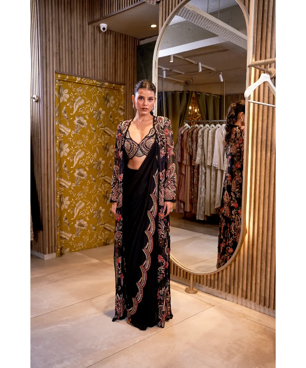 RIDHIMA BASIM - Nayyara Jacket Set