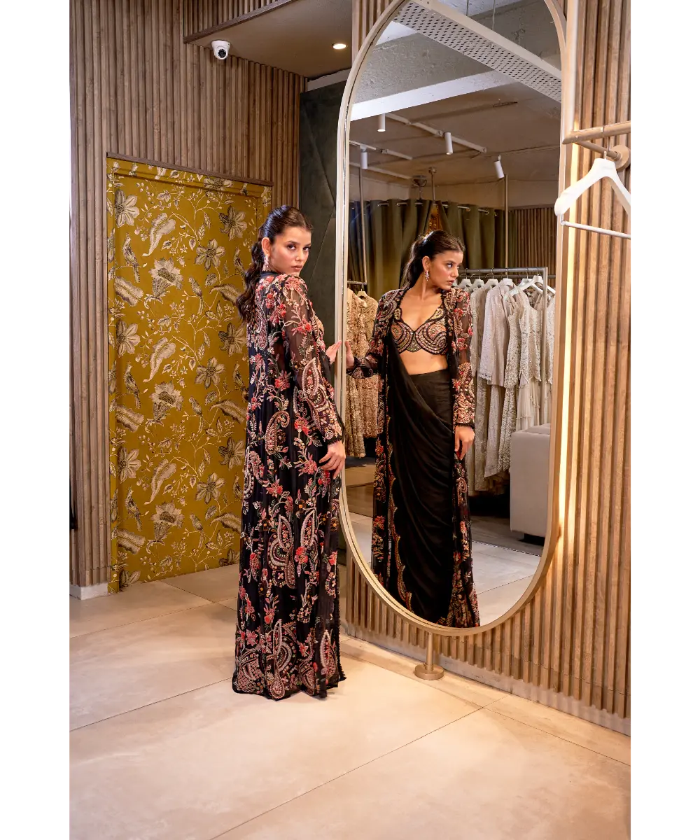 RIDHIMA BASIM - Nayyara Jacket Set