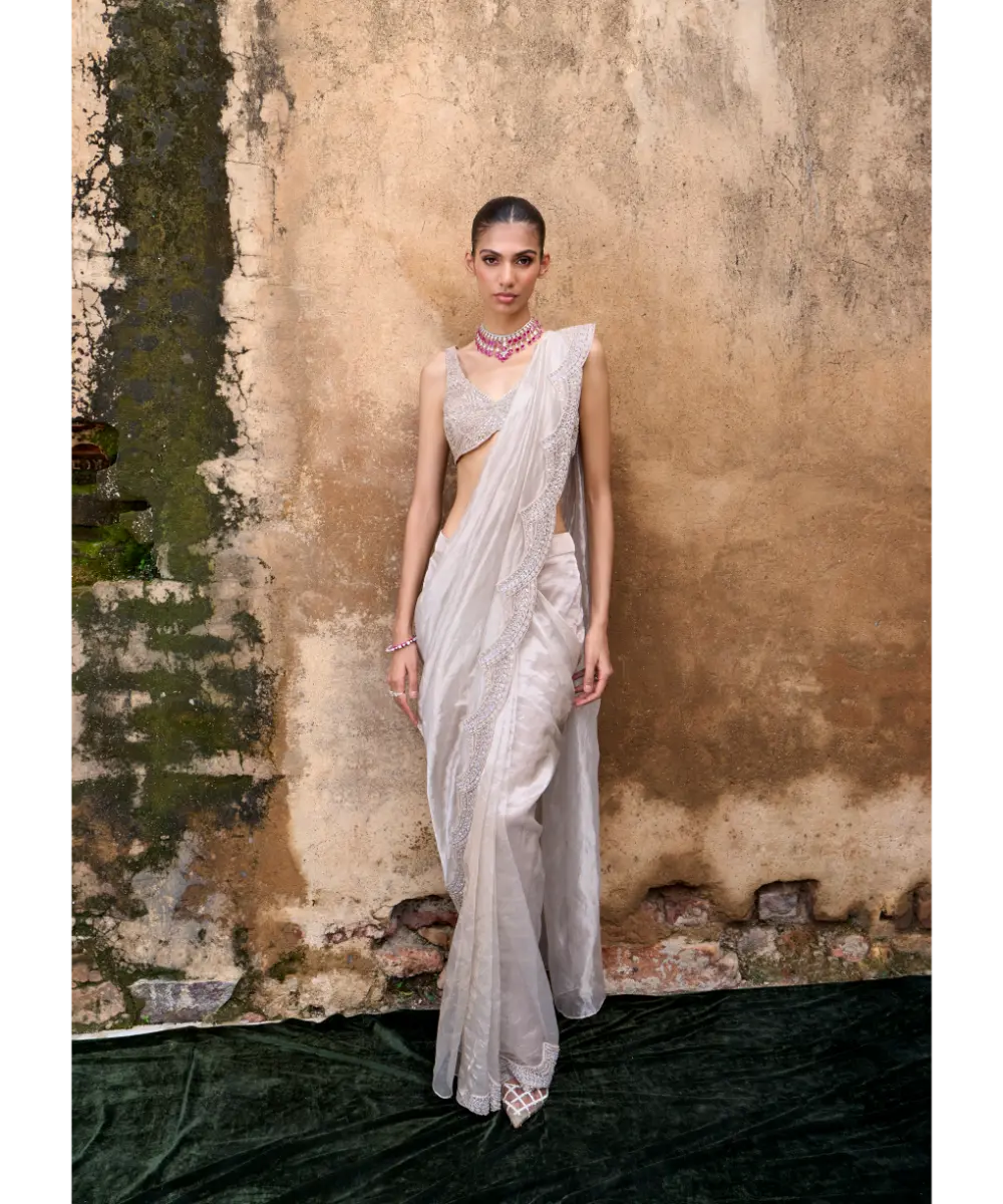 RIDHIMA BASIM - Affinity Saree Set