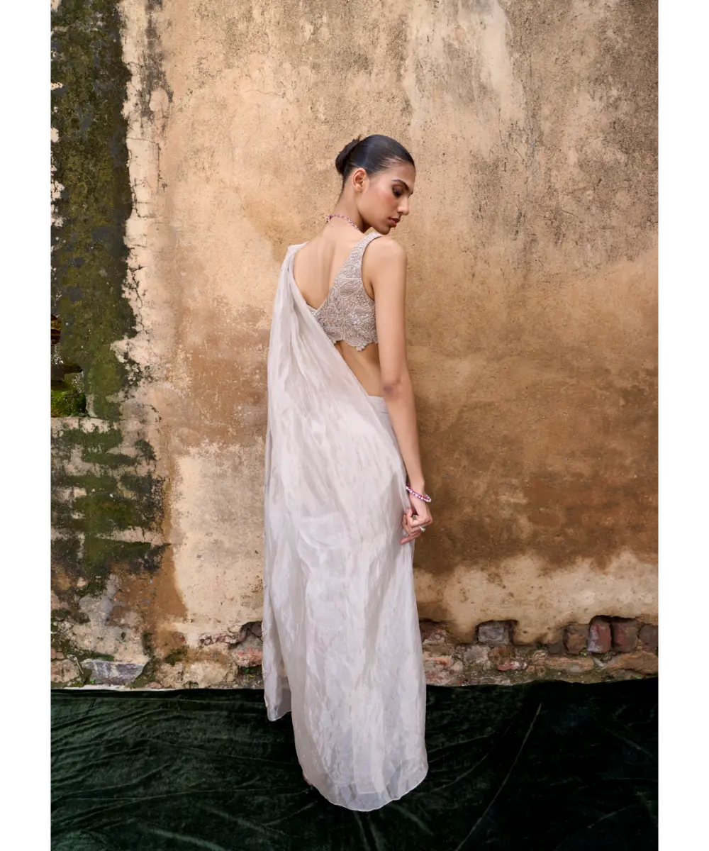 RIDHIMA BASIM - Affinity Saree Set