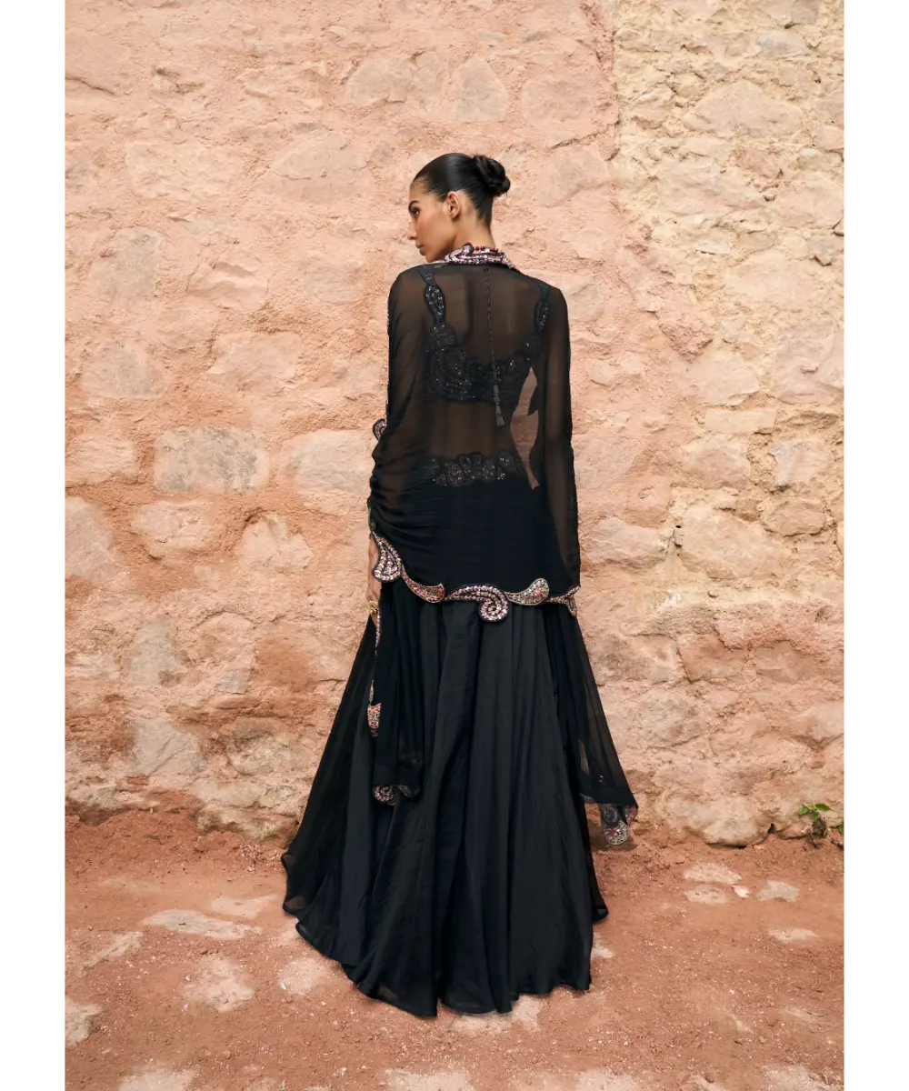 RIDHIMA BASIM - Siyah lehenga set