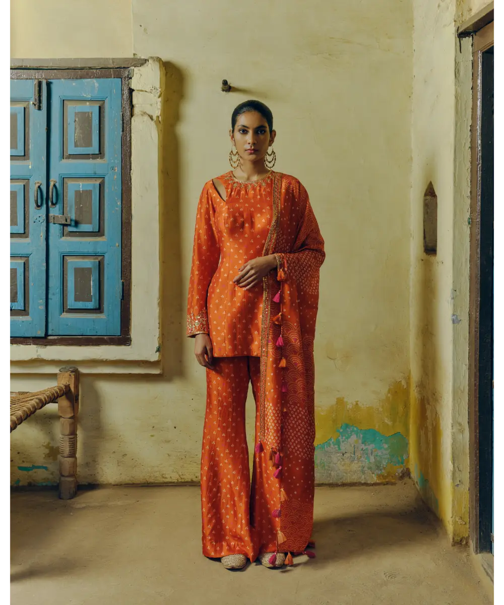 DRISHTI AND ZAHABIA - Rust Kurta Set
