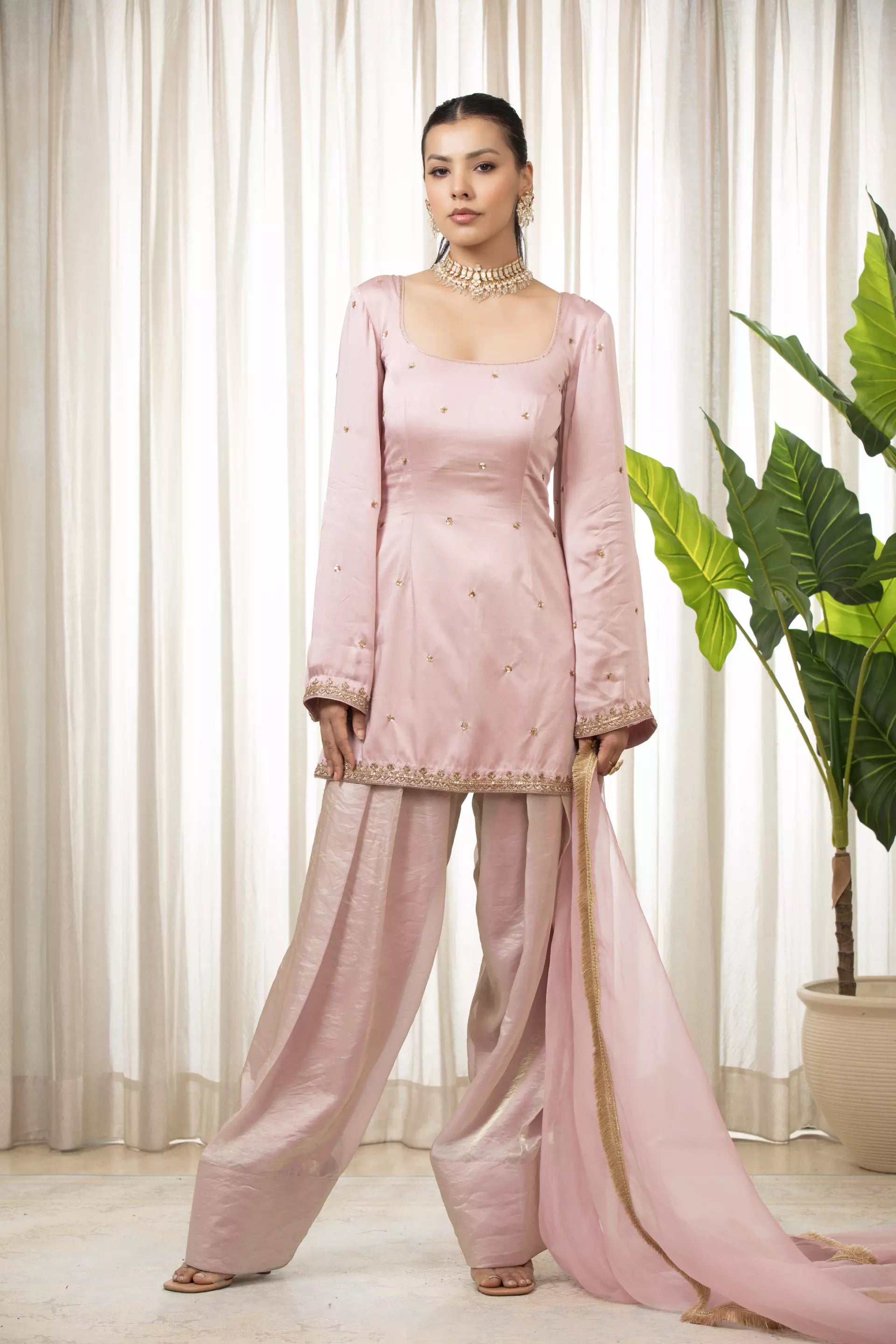 ESHA KOUL - Salma Kurta Set